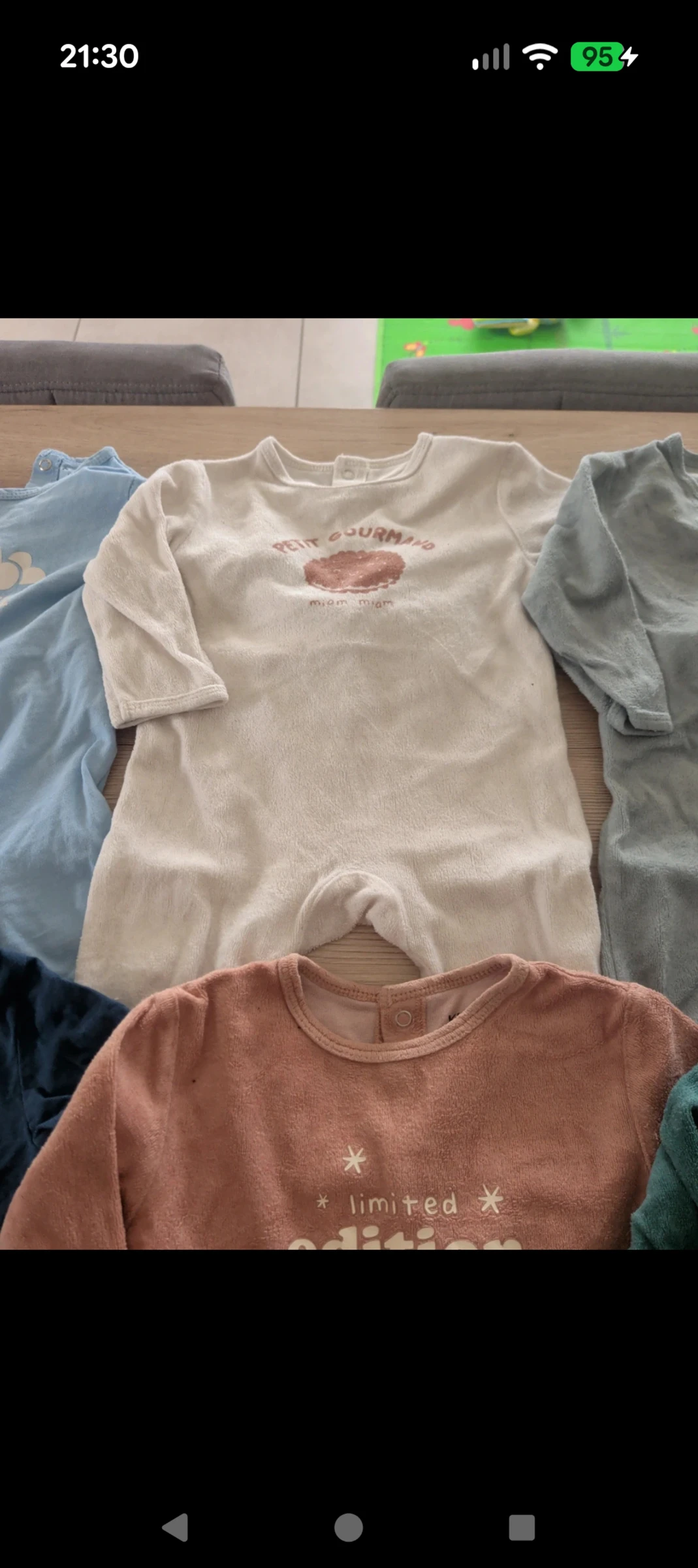 Pajamas – photo 3